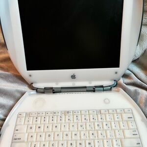 Vintage Apple iBook G3 clamshell Graphite (Special Edition)
